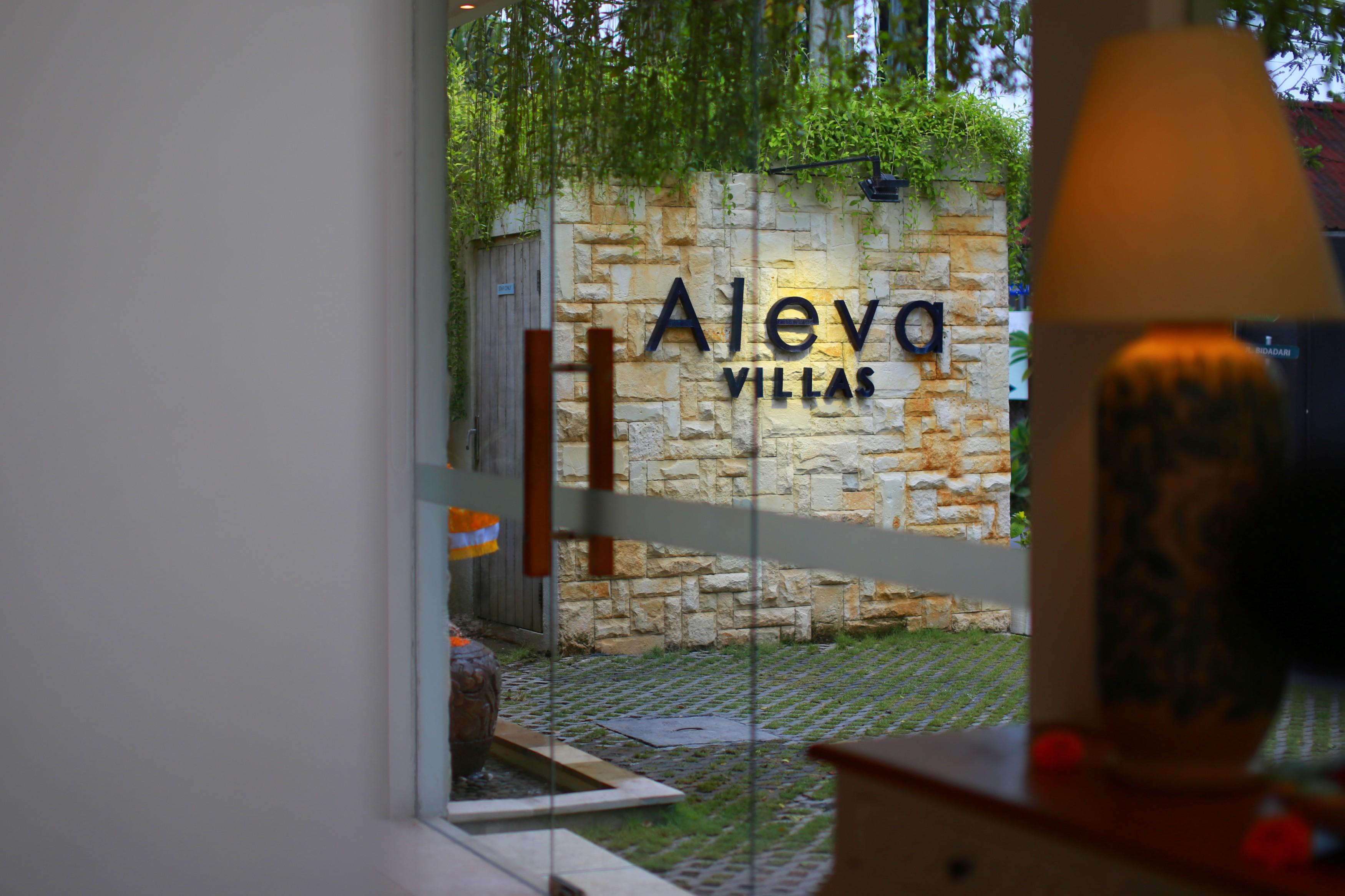 Aleva Villa Seminyak By Ini Vie Hospitality Ngoại thất bức ảnh