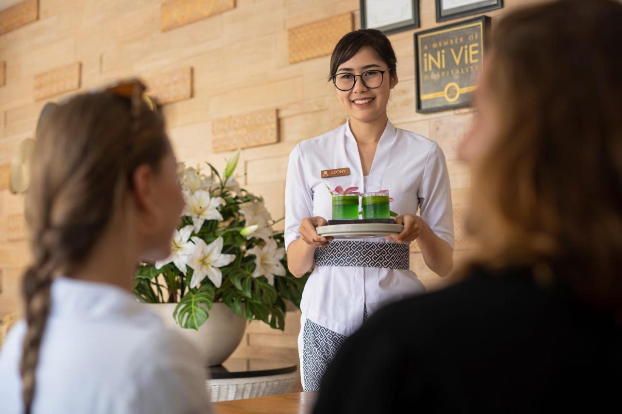 Aleva Villa Seminyak By Ini Vie Hospitality Ngoại thất bức ảnh