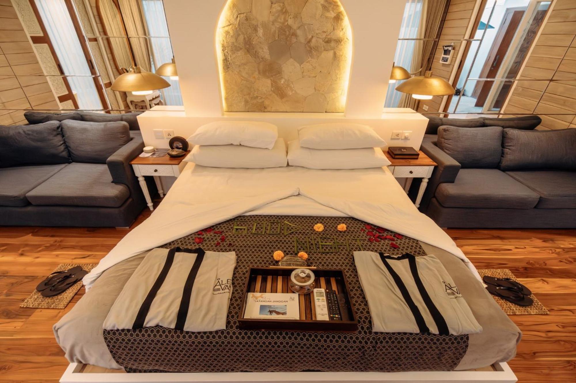 Aleva Villa Seminyak By Ini Vie Hospitality Ngoại thất bức ảnh