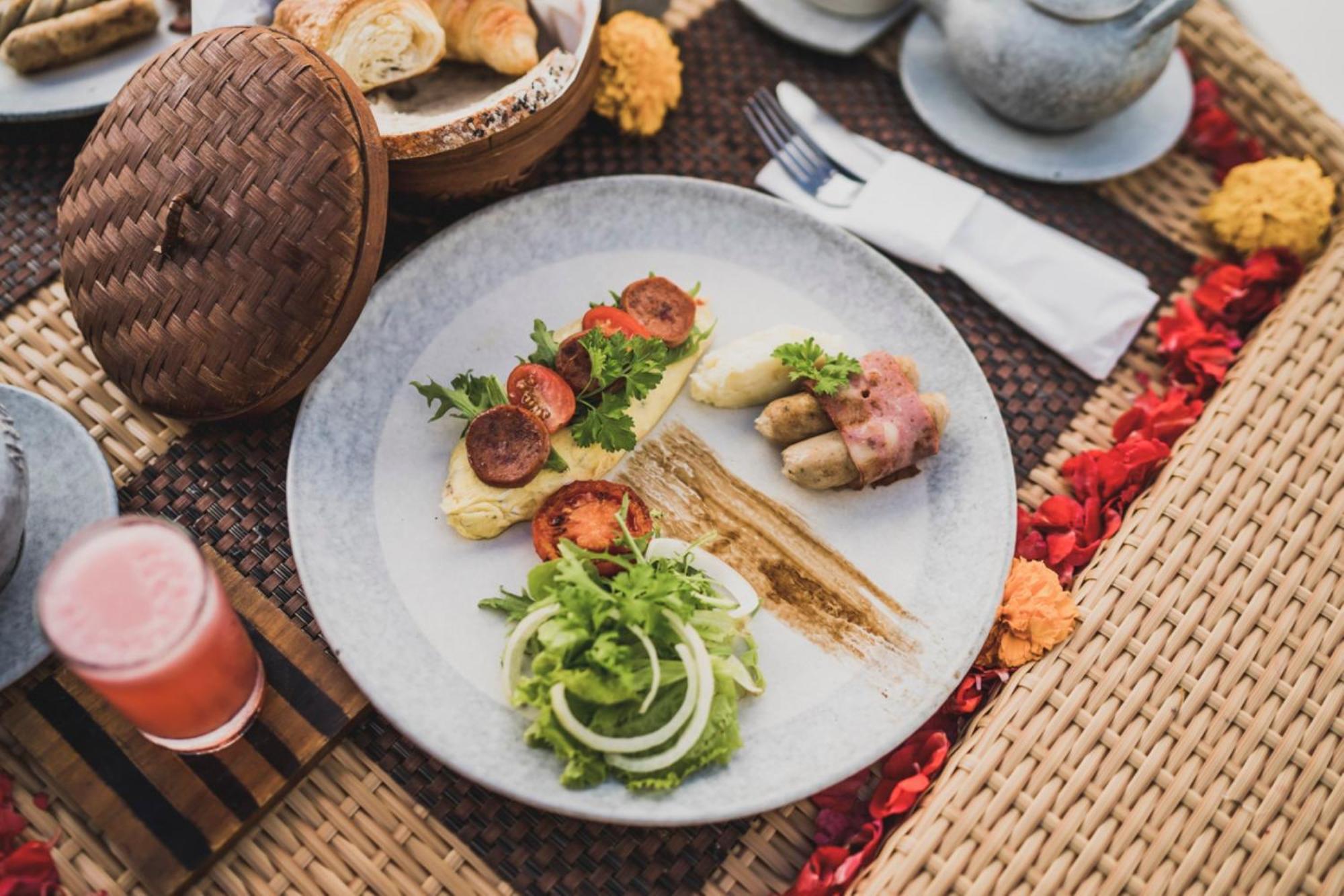 Aleva Villa Seminyak By Ini Vie Hospitality Ngoại thất bức ảnh