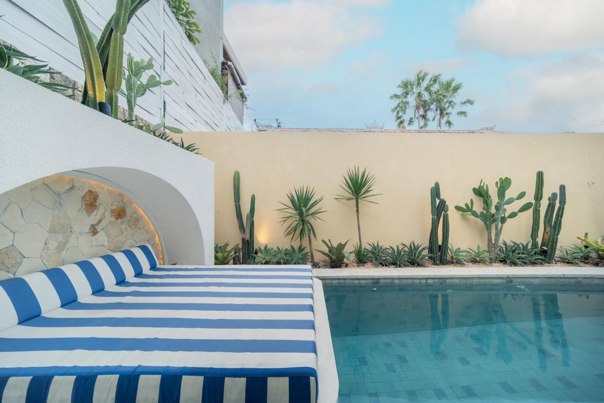 Aleva Villa Seminyak By Ini Vie Hospitality Ngoại thất bức ảnh