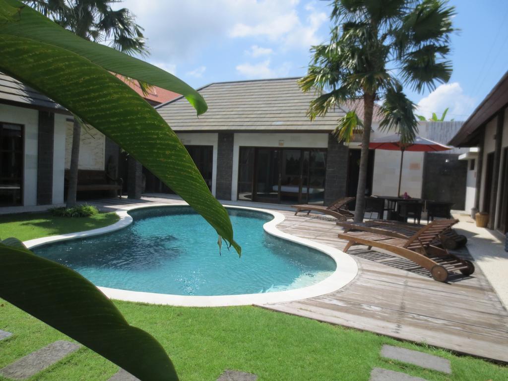 Aleva Villa Seminyak By Ini Vie Hospitality Phòng bức ảnh