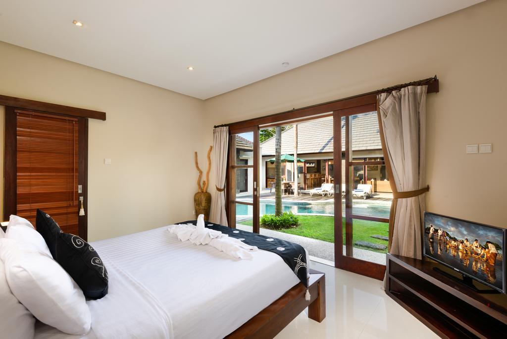 Aleva Villa Seminyak By Ini Vie Hospitality Ngoại thất bức ảnh
