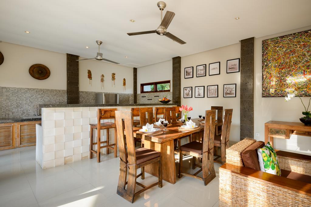 Aleva Villa Seminyak By Ini Vie Hospitality Ngoại thất bức ảnh