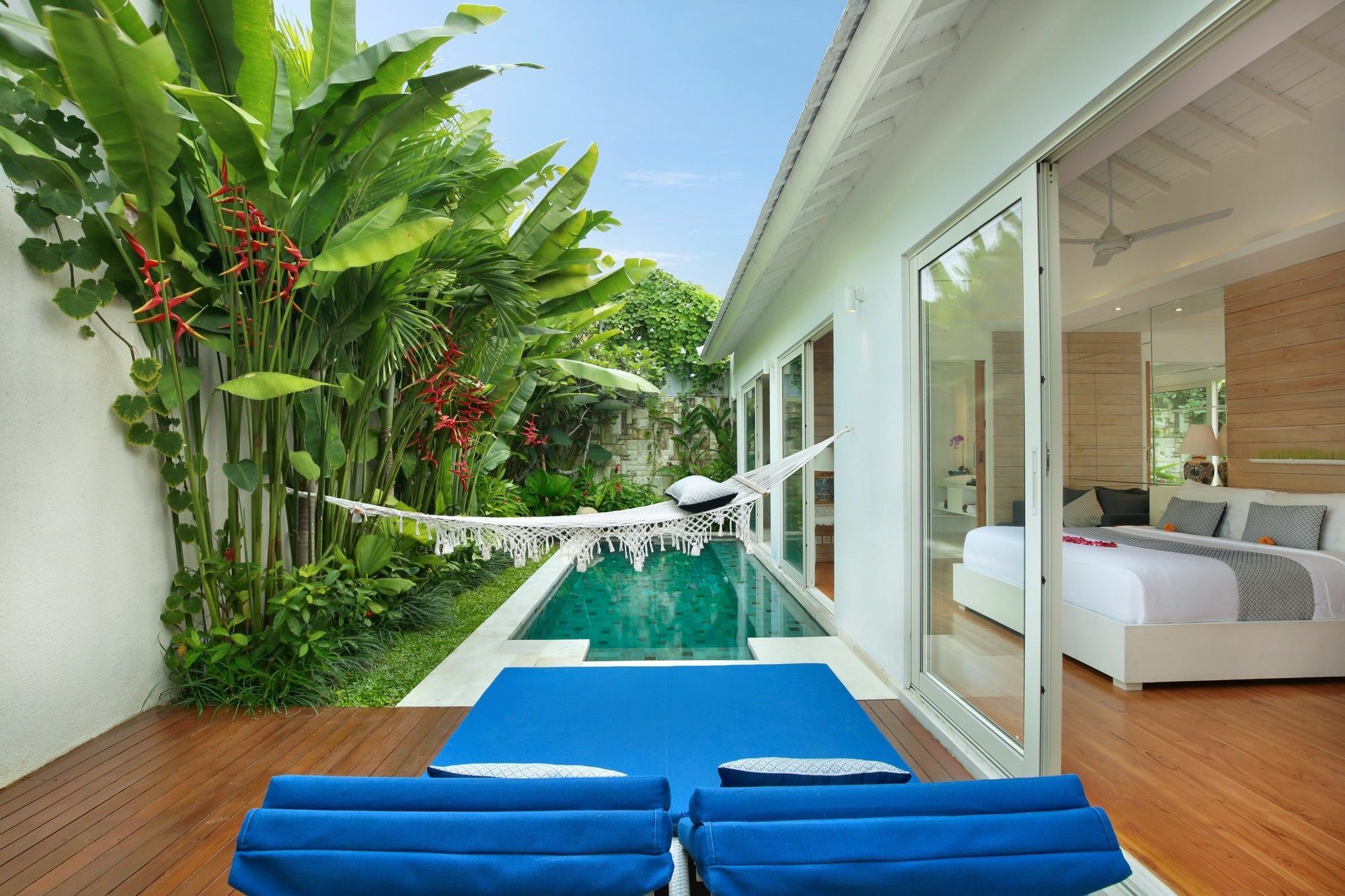 Aleva Villa Seminyak By Ini Vie Hospitality Ngoại thất bức ảnh
