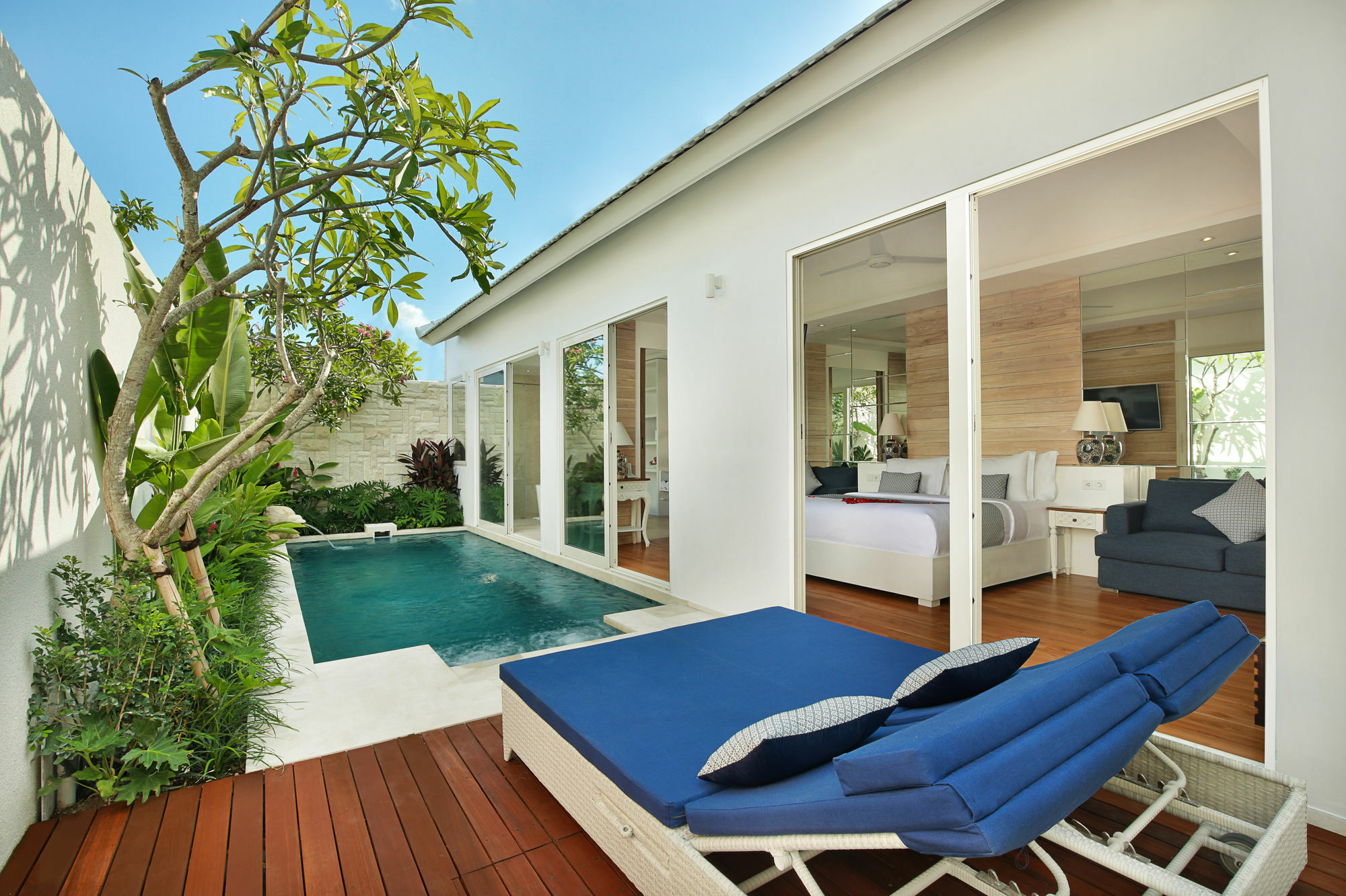 Aleva Villa Seminyak By Ini Vie Hospitality Ngoại thất bức ảnh